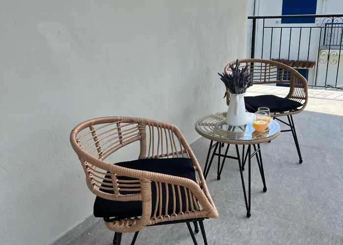 Aparthotel Cactus Skiathos Town